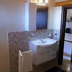 B&B Suite *